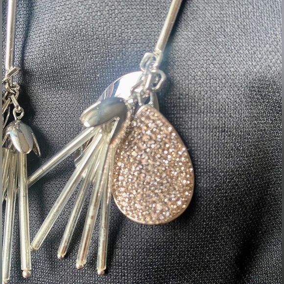 Henri Bendel Fantasy Floral Drop Earrings - Picture 5 of 6